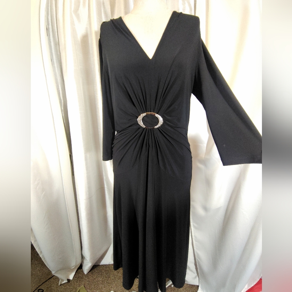 NueVa Vintage 3/4 Sleeve Midi Dress, Black, Stretchy, Ruched Medallion, 6